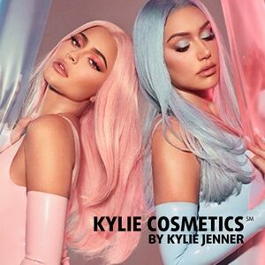 KYLIE COSMETICS- Stassie×Kylie Eyeshadow Palette